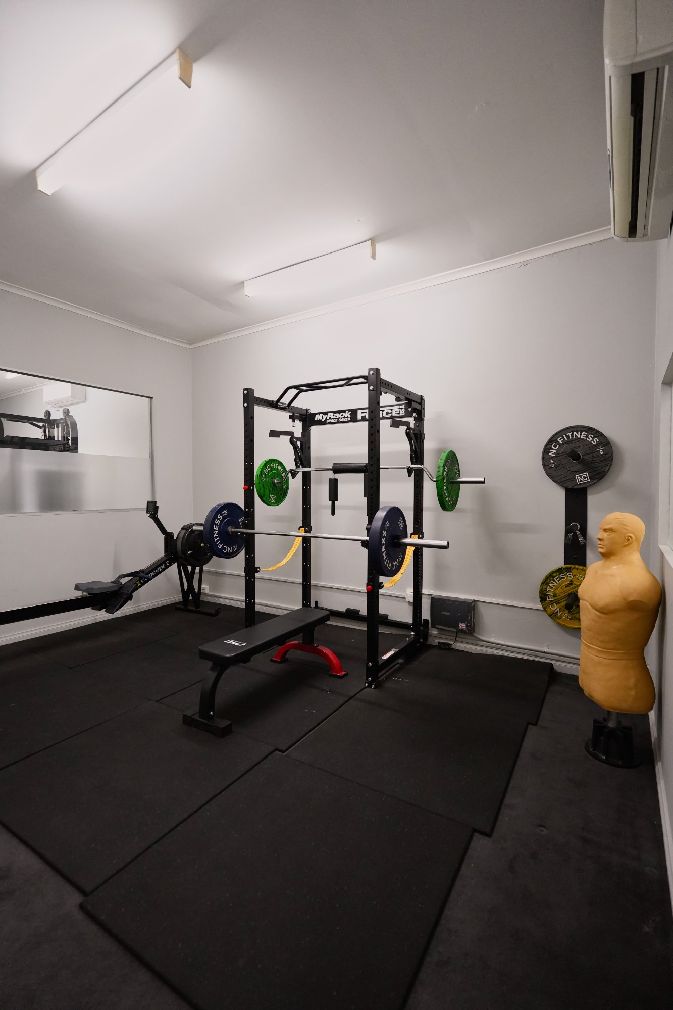 Private training space for one-on-one exercise physiology sessions